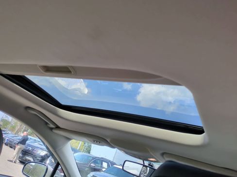 Used 2017 Ford Fusion SE w/ Fusion SE Technology Package AWD/4WD image 22