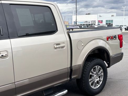 Used 2018 Ford F150 Lariat w/ Equipment Group 501A Mid image 7