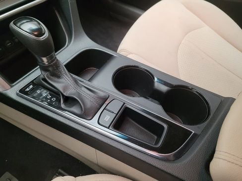 Used 2016 Hyundai Sonata SE FWD image 26