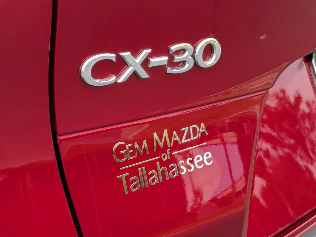 Used 2021 MAZDA CX-30 FWD 2.5 S w/ Premium Package image 14
