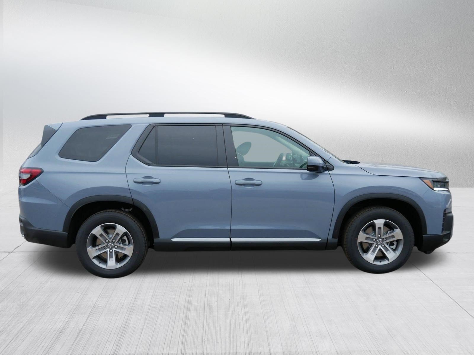 New 2026 Honda Pilot EX-L image 8