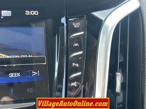 Used 2020 Cadillac Escalade ESV Premium Luxury AWD/4WD image 26