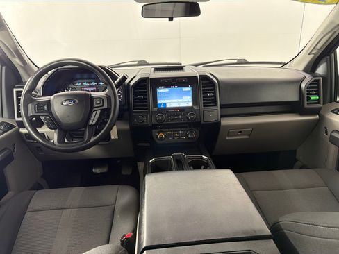 Used 2017 Ford F150 XL w/ Equipment Group 101A Mid AWD/4WD image 22