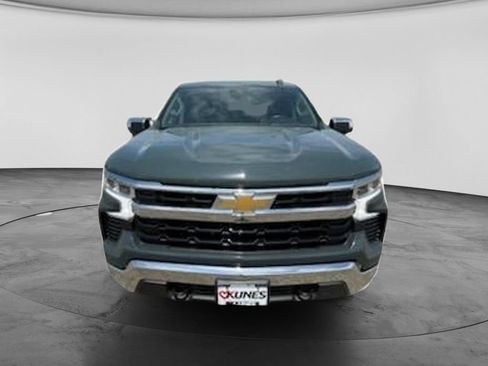 Used 2025 Chevrolet Silverado 1500 LT AWD/4WD image 6
