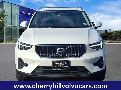 Certified 2025 Volvo XC40 B5 Core w/ Protection Package Premier image 2