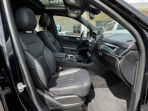 Used 2017 Mercedes-Benz GLE 350 4MATIC image 32
