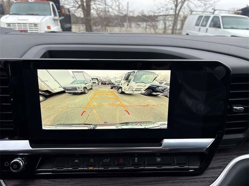 New 2026 GMC Sierra 1500 SLT w/ SLT Premium Package image 13