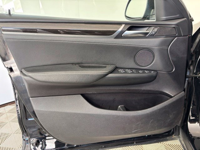 Used 2016 BMW X4 xDrive28i AWD/4WD image 10