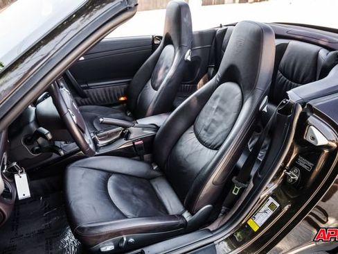 Used 2008 Porsche 911 Carrera RWD image 5