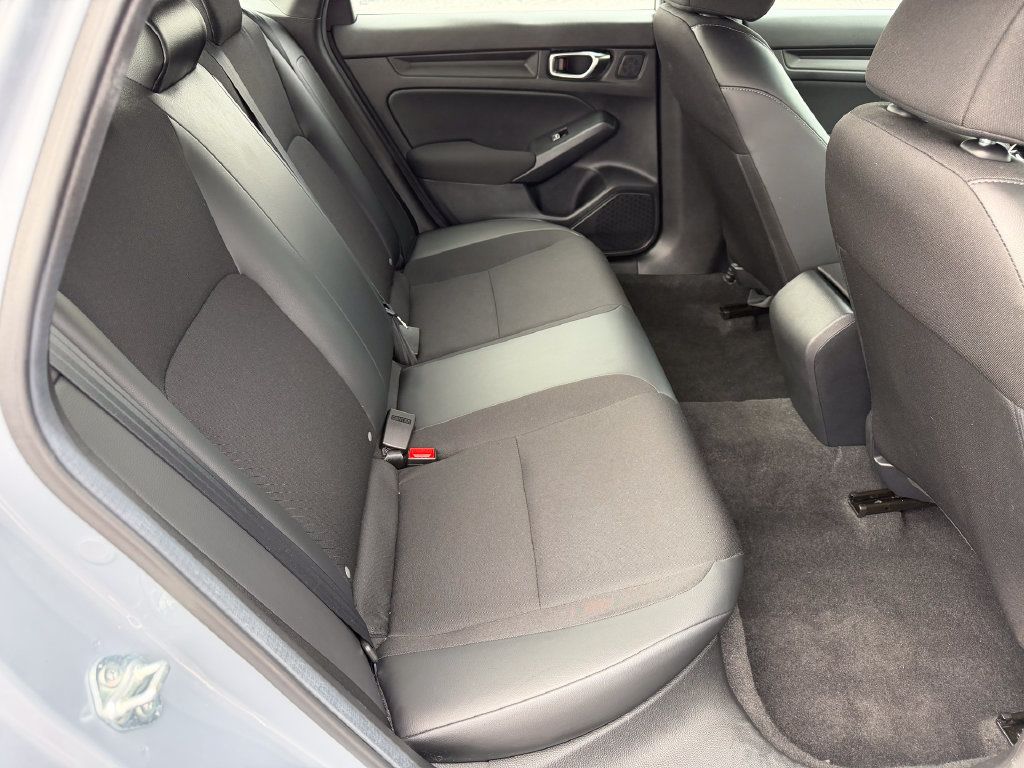 Used 2024 Honda Civic Sport image 17