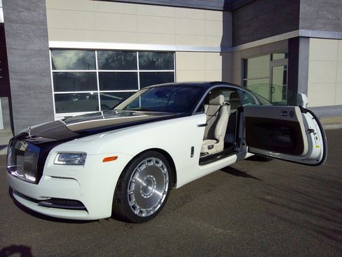 Used 2014 Rolls-Royce Wraith image 31
