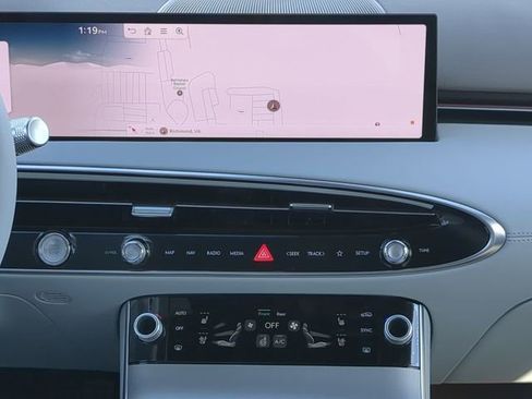 New 2026 Genesis GV70 2.5T Advanced image 16