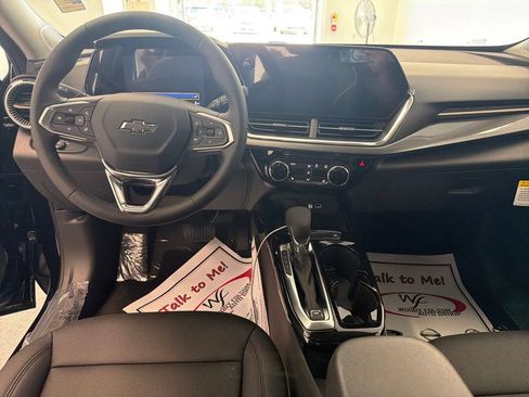 New 2026 Chevrolet Trax ACTIV w/ Driver Confidence Package FWD image 15