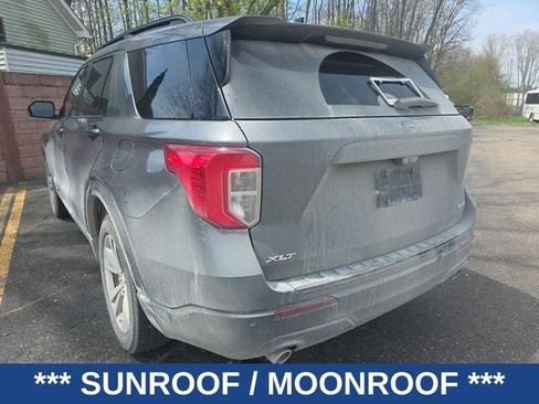Used 2024 Ford Explorer XLT w/ Equipment Group 202A AWD/4WD image 4