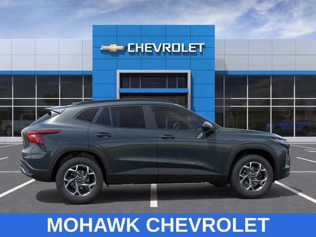 New 2026 Chevrolet Trax LT w/ Driver Confidence Package FWD image 5