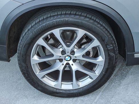 Used 2024 BMW X5 sDrive40i w/ Parking Assistance Package image 12