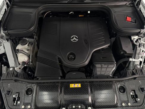 New 2026 Mercedes-Benz GLS 450 GLS 450 image 32