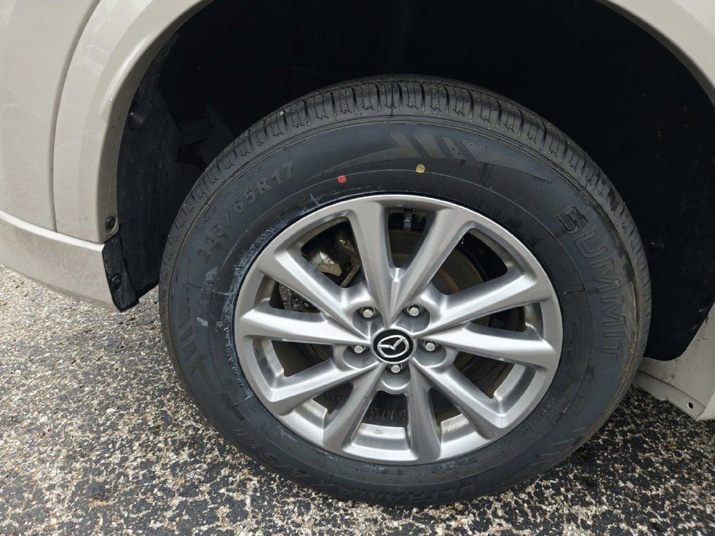Used 2025 MAZDA CX-5 AWD 2.5 S w/ Preferred Package image 17