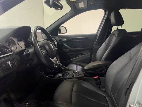 Used 2020 BMW X1 xDrive28i image 15