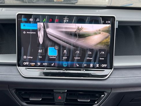 New 2026 Volkswagen Tiguan SE image 23