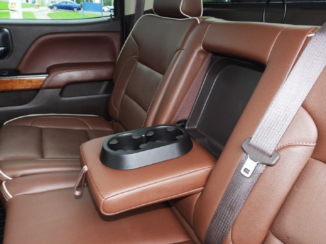 Used 2018 Chevrolet Silverado 2500 High Country w/ Duramax Plus Package AWD/4WD image 39