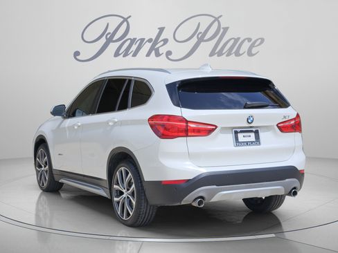 Used 2018 BMW X1 sDrive28i FWD image 3