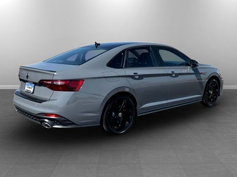 Used 2024 Volkswagen Jetta GLI Autobahn FWD image 7