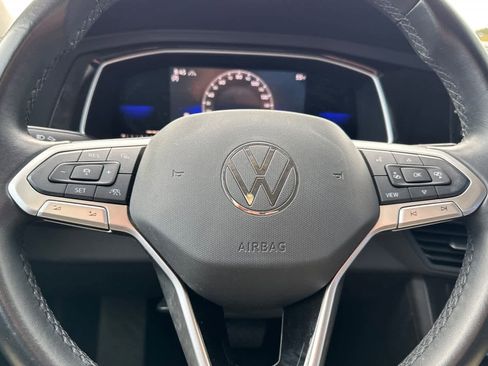 Used 2022 Volkswagen Jetta SE FWD image 21