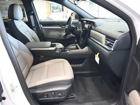 New 2026 GMC Terrain Elevation w/ Elevation Premium Package FWD image 10