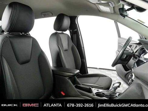 Certified 2023 Buick Encore GX Select image 21