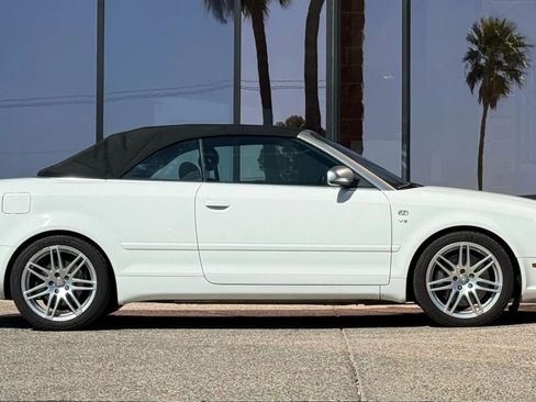 Used 2008 Audi S4 Cabriolet image 14