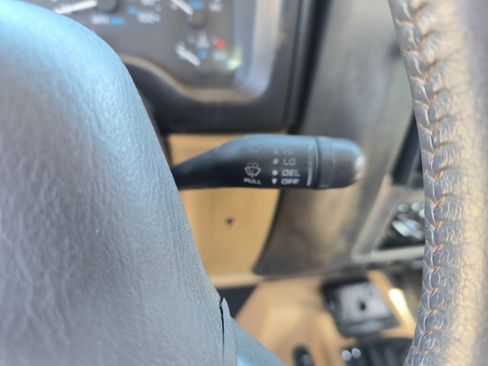 Used 2000 Jeep Wrangler SE image 20