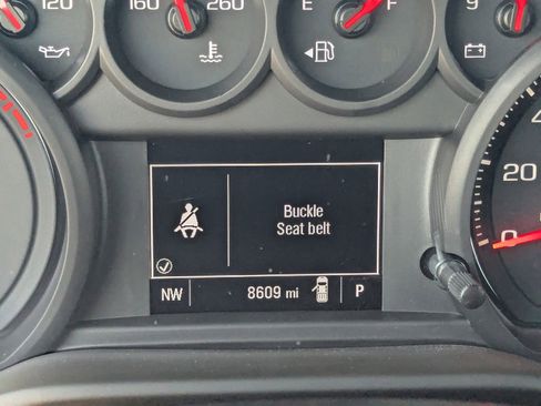 Certified 2025 Chevrolet Silverado 1500 Custom image 31