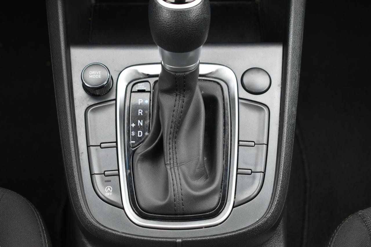 Used 2022 Hyundai Kona SEL w/ Cargo Package FWD image 23