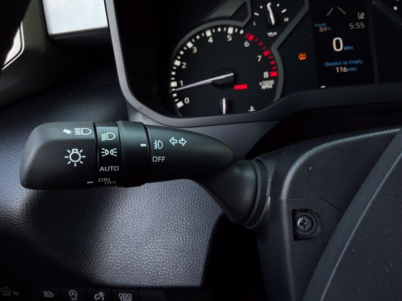Used 2025 Toyota Tundra SR5 AWD/4WD image 36