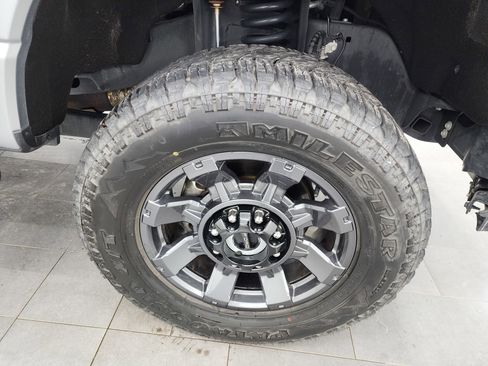 Used 2024 Ford F350 XLT w/ XLT Premium Package image 3