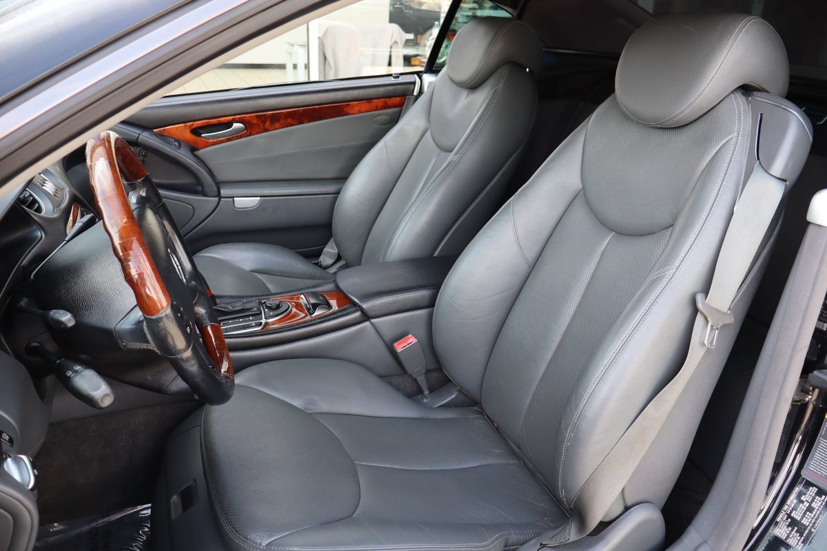 Used 2003 Mercedes-Benz SL 500 image 10