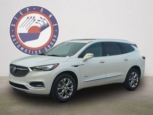 Used 2020 Buick Enclave Avenir w/ LPO, Floor Liner Package FWD image 2