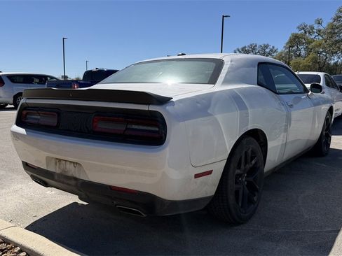 Used 2019 Dodge Challenger SXT w/ Blacktop Package image 3