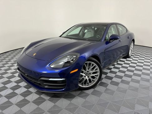 Certified 2022 Porsche Panamera RWD image 1