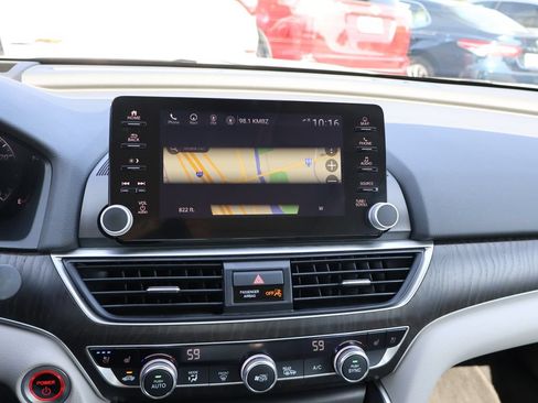 Certified 2022 Honda Accord Touring image 19