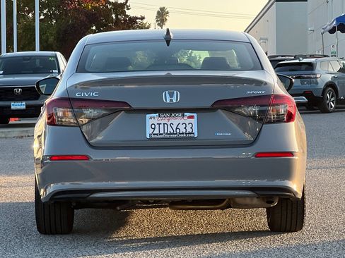 Used 2025 Honda Civic FWD Hybrid Sedan image 9
