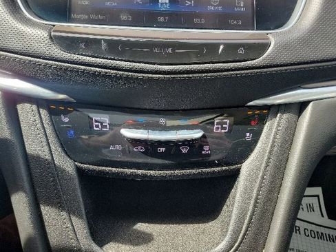 Used 2017 Cadillac XT5 Premium Luxury AWD/4WD image 7