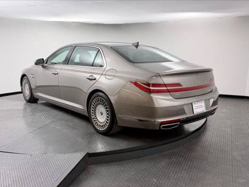 Used 2020 Genesis G90 5.0 Ultimate RWD image 8