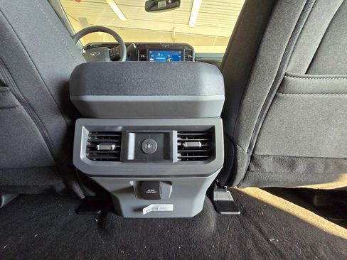 New 2026 Ford F250 XLT w/ XLT Premium Package image 24