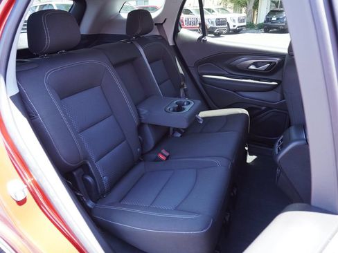 Certified 2023 GMC Terrain SLE w/ Driver Convenience Package FWD image 9