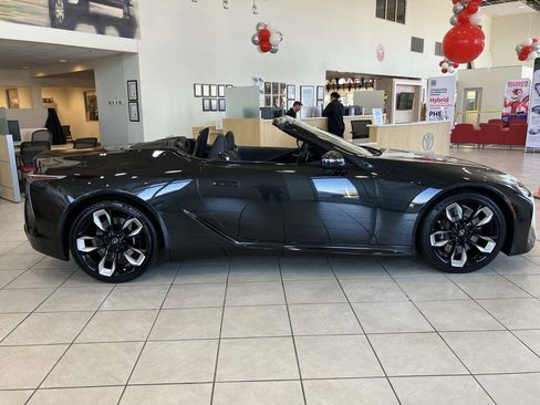 Used 2025 Lexus LC 500 Convertible w/ Touring Package image 6