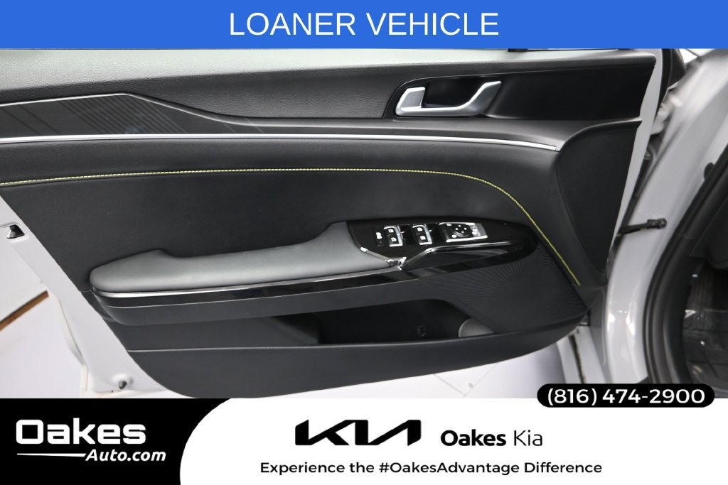 Certified 2026 Kia K5 GT FWD image 9