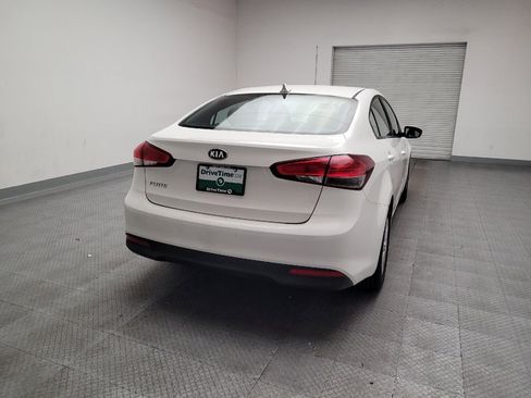 Used 2018 Kia Forte LX FWD image 7