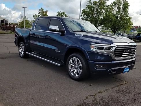 Used 2023 RAM 1500 Limited w/ Body Color Bumper Group AWD/4WD image 2